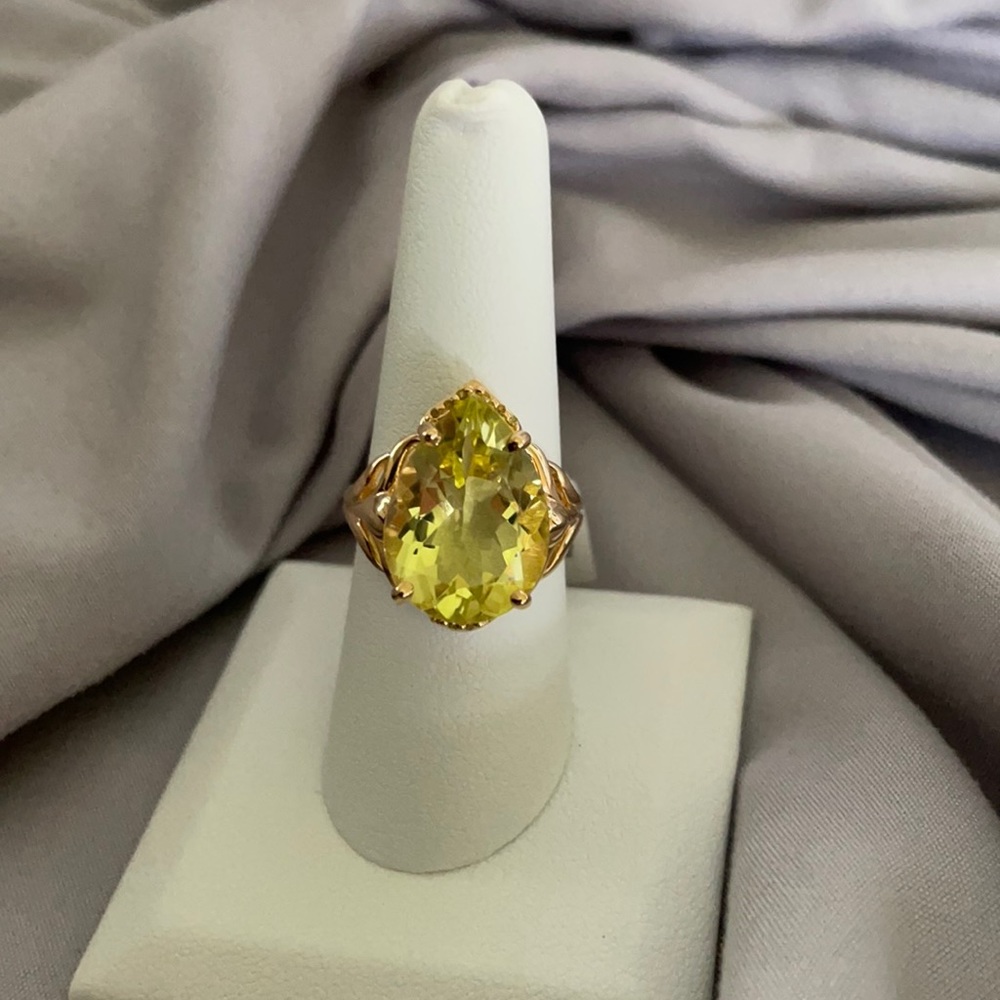 JTV Canary Quartz Ring